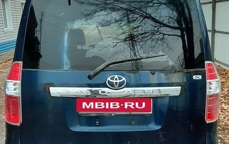 Toyota Noah III, 2008 год, 1 030 000 рублей, 7 фотография