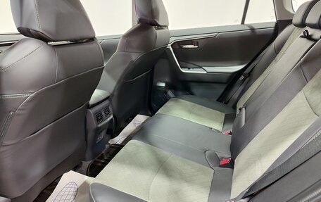 Toyota RAV4, 2025 год, 4 400 000 рублей, 18 фотография