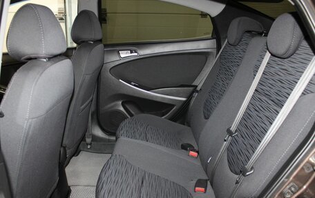 Hyundai Solaris II рестайлинг, 2015 год, 1 097 000 рублей, 21 фотография