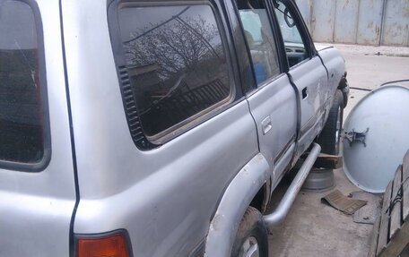 Toyota Land Cruiser 80 рестайлинг, 1994 год, 650 000 рублей, 3 фотография