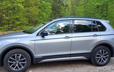 Volkswagen Tiguan II, 2019 год, 2 900 000 рублей, 6 фотография
