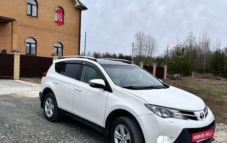 Toyota RAV4, 2013 год, 1 450 000 рублей, 2 фотография