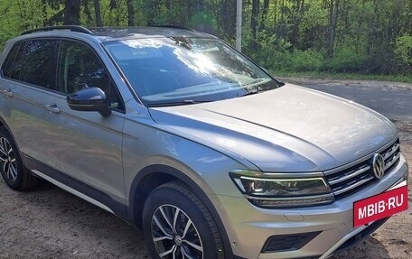 Volkswagen Tiguan II, 2019 год, 2 900 000 рублей, 10 фотография