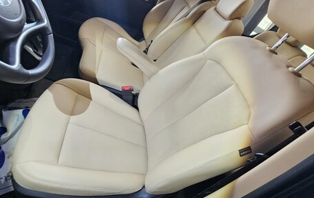 Hyundai Staria, 2024 год, 4 990 000 рублей, 14 фотография