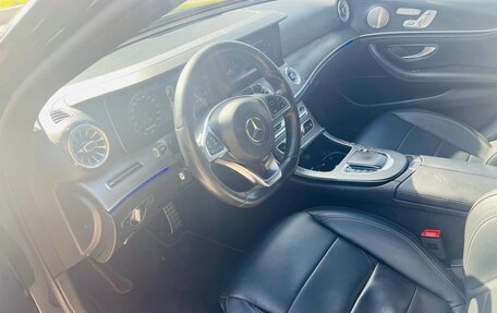 Mercedes-Benz E-Класс, 2017 год, 2 560 000 рублей, 2 фотография
