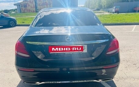 Mercedes-Benz E-Класс, 2017 год, 2 560 000 рублей, 20 фотография