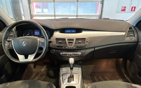 Renault Laguna III рестайлинг, 2008 год, 799 000 рублей, 20 фотография
