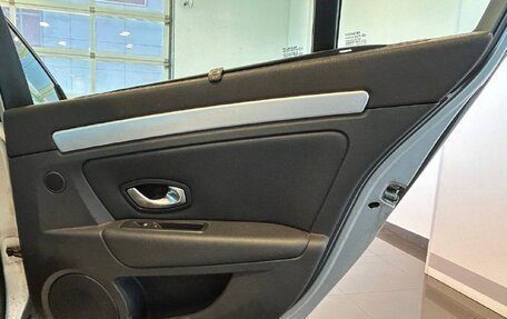 Renault Laguna III рестайлинг, 2008 год, 799 000 рублей, 19 фотография