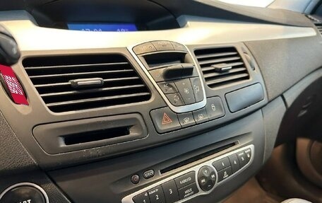 Renault Laguna III рестайлинг, 2008 год, 799 000 рублей, 23 фотография