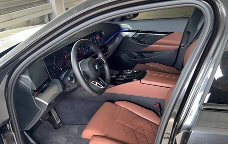 BMW 5 серия, 2024 год, 8 500 000 рублей, 17 фотография