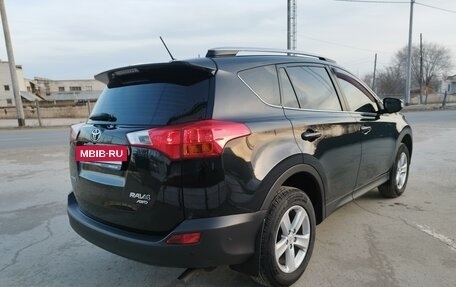 Toyota RAV4, 2014 год, 2 200 000 рублей, 6 фотография