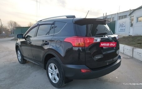 Toyota RAV4, 2014 год, 2 200 000 рублей, 4 фотография
