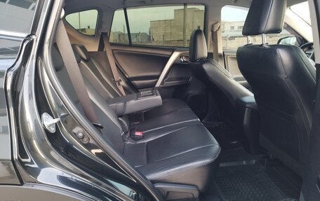 Toyota RAV4, 2014 год, 2 200 000 рублей, 24 фотография