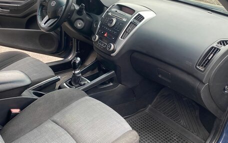 KIA cee'd I рестайлинг, 2011 год, 650 000 рублей, 6 фотография