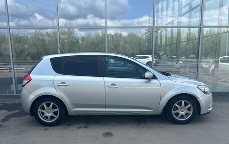 KIA cee'd I рестайлинг, 2010 год, 690 000 рублей, 4 фотография