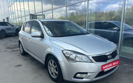 KIA cee'd I рестайлинг, 2010 год, 690 000 рублей, 3 фотография