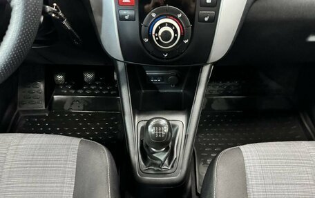 KIA Venga I, 2012 год, 750 000 рублей, 14 фотография