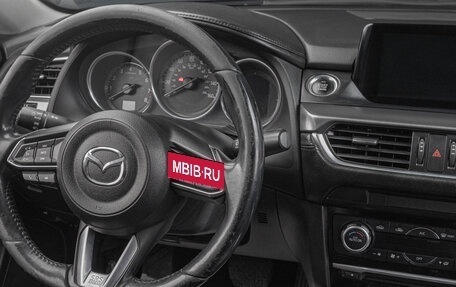 Mazda 6, 2017 год, 1 849 000 рублей, 12 фотография