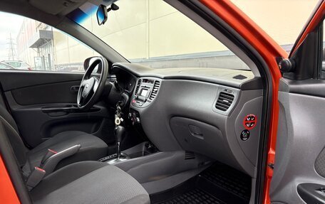 KIA Rio II, 2009 год, 566 000 рублей, 13 фотография