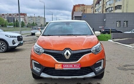 Renault Kaptur I рестайлинг, 2016 год, 1 450 000 рублей, 8 фотография
