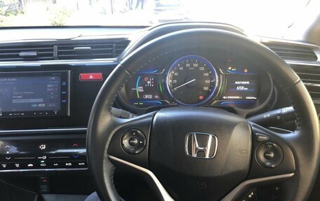 Honda Grace I, 2014 год, 1 000 000 рублей, 7 фотография