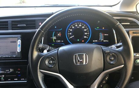 Honda Grace I, 2014 год, 1 000 000 рублей, 8 фотография