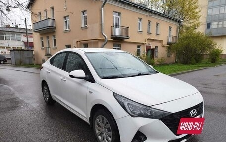 Hyundai Solaris II рестайлинг, 2022 год, 1 700 000 рублей, 6 фотография