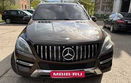 Mercedes-Benz M-Класс, 2013 год, 2 600 000 рублей, 2 фотография