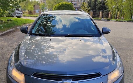 Chevrolet Cruze II, 2014 год, 899 000 рублей, 2 фотография