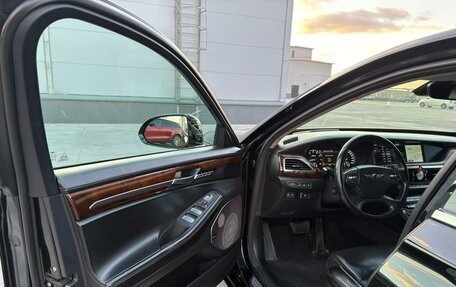 Genesis G90 I рестайлинг, 2016 год, 3 200 000 рублей, 11 фотография