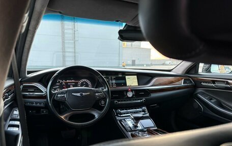 Genesis G90 I рестайлинг, 2016 год, 3 200 000 рублей, 25 фотография