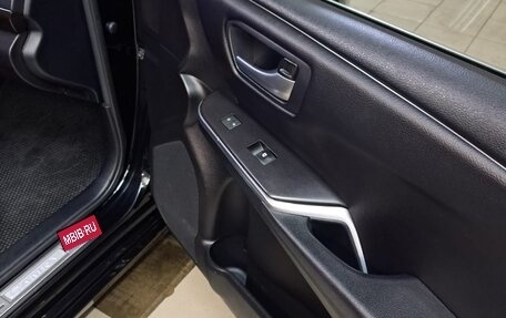 Toyota Camry, 2016 год, 1 800 000 рублей, 4 фотография