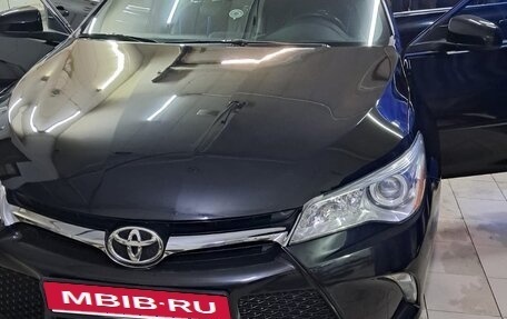 Toyota Camry, 2016 год, 1 800 000 рублей, 2 фотография