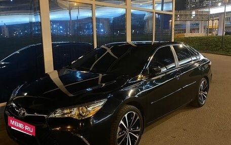 Toyota Camry, 2016 год, 1 800 000 рублей, 16 фотография
