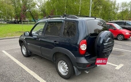 Chevrolet Niva I рестайлинг, 2011 год, 580 000 рублей, 2 фотография