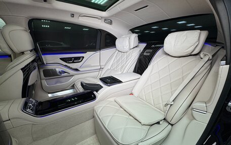Mercedes-Benz Maybach S-Класс, 2025 год, 30 000 000 рублей, 12 фотография