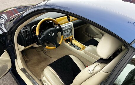 Lexus SC II рестайлинг, 2004 год, 1 199 000 рублей, 14 фотография