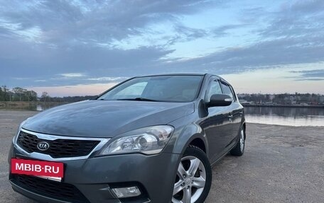 KIA cee'd I рестайлинг, 2010 год, 640 000 рублей, 14 фотография