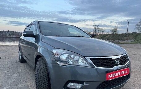 KIA cee'd I рестайлинг, 2010 год, 640 000 рублей, 12 фотография