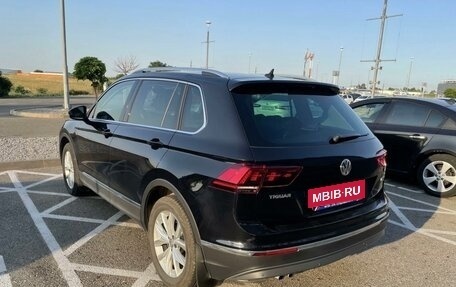 Volkswagen Tiguan II, 2017 год, 2 350 000 рублей, 11 фотография