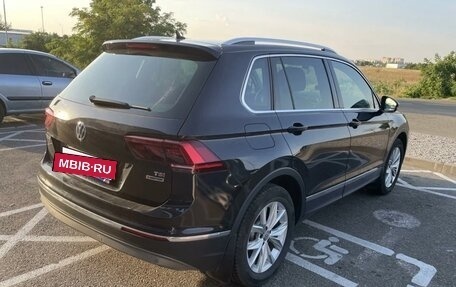 Volkswagen Tiguan II, 2017 год, 2 350 000 рублей, 10 фотография