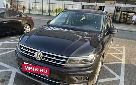 Volkswagen Tiguan II, 2017 год, 2 350 000 рублей, 13 фотография