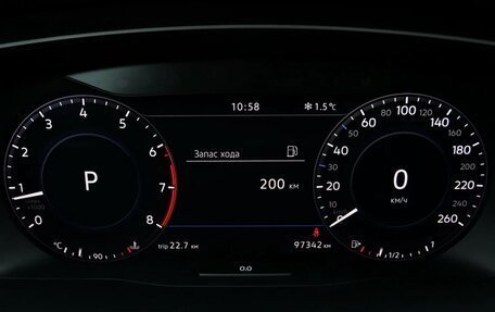 Volkswagen Tiguan II, 2017 год, 2 350 000 рублей, 29 фотография