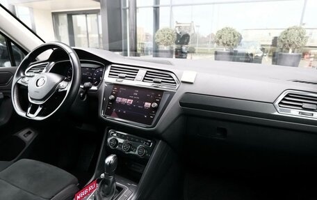 Volkswagen Tiguan II, 2017 год, 2 350 000 рублей, 31 фотография
