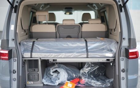 Volkswagen California, 2025 год, 10 000 000 рублей, 13 фотография