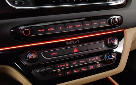 KIA Carnival III, 2018 год, 3 385 000 рублей, 19 фотография
