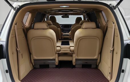 KIA Carnival III, 2018 год, 3 385 000 рублей, 30 фотография