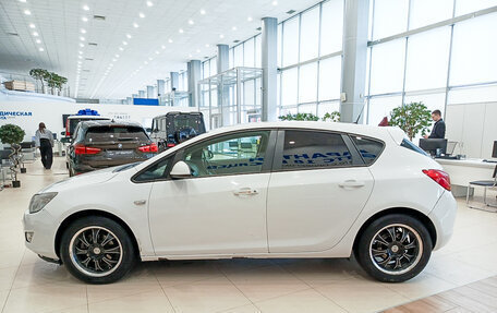 Opel Astra J, 2011 год, 528 000 рублей, 10 фотография