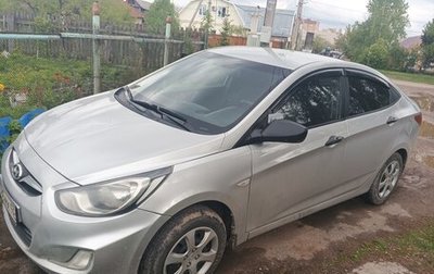 Hyundai Solaris II рестайлинг, 2012 год, 560 000 рублей, 1 фотография