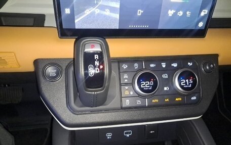 Land Rover Defender II, 2022 год, 8 145 000 рублей, 7 фотография